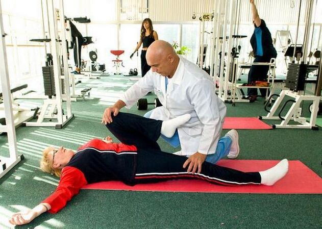 V počátečních stádiích artrózy kolenního kloubu se používají speciální cvičení